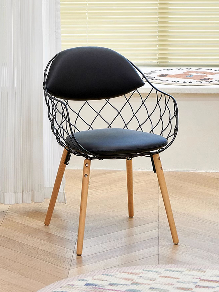 Leatherwork Table - Sedie da pranzo creative con schienale
