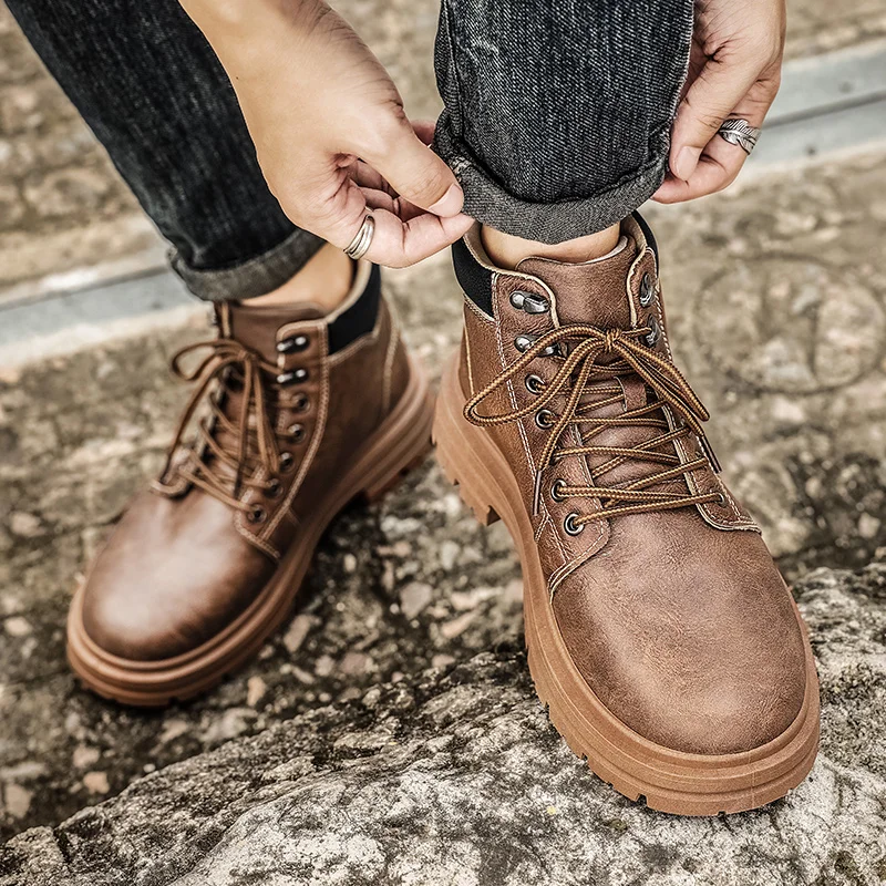 Leather Work Boots - Stivali alti quattro stagioni in tinta
