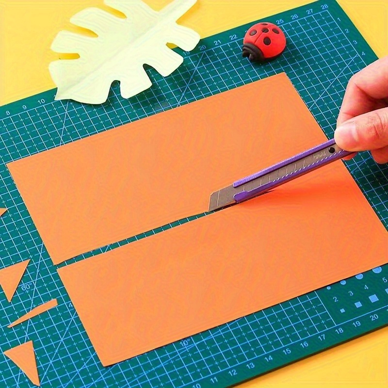 Tappetino da taglio A4 per ban - Leatherwork Table recensione e prezzo